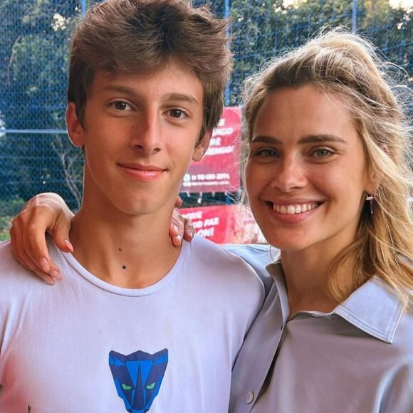 Carolina Dieckmann fez texto emocionante para celebrar 17 anos do filho José