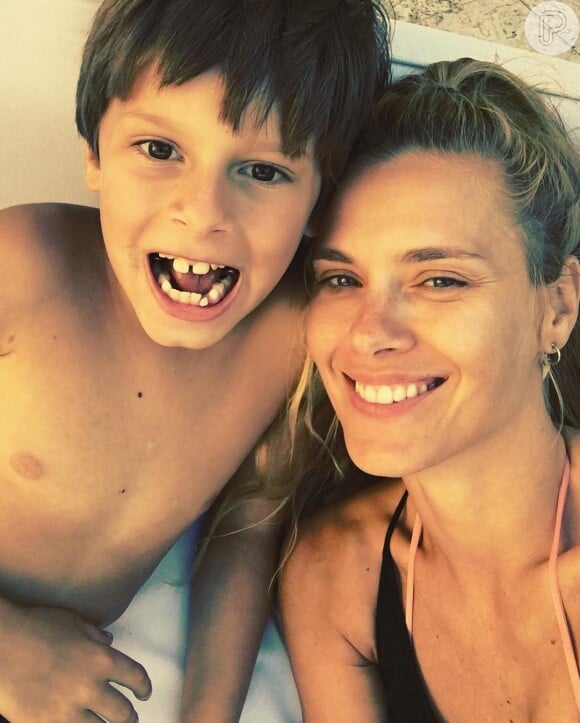 Carolina Dieckmann é mãe de José Worcman, fruto de seu relacionamento com o Tiago Worcman