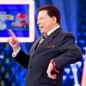 TV Globo reúne famosos para contar a história de Silvio Santos em homenagem emocionante