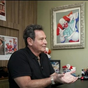 O apresentador Luís Ricardo conversou sobre a influência de Silvio Santos para as gerações que vieram depois