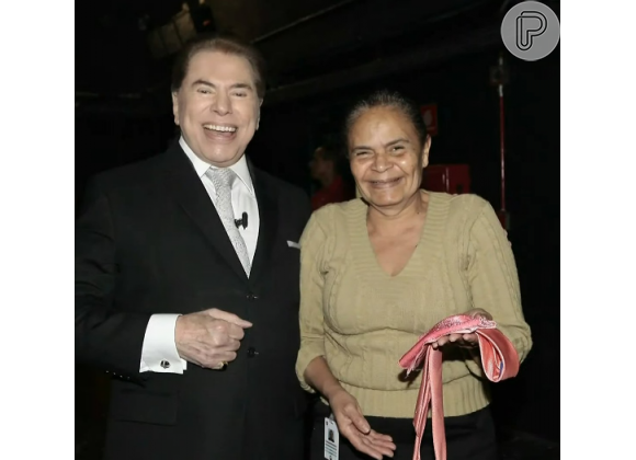 Dona Raimunda foi contratada para limpar o antigo Teatro Silvio Santos, na capital paulista. Cerca de quatro anos depois, foi convocada para trabalhar diretamente com a estrela