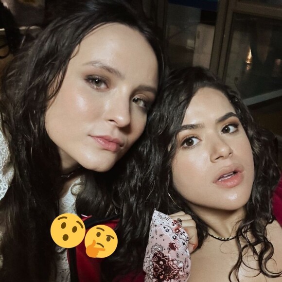 Larissa Manoela interpreta nova vilã em 'De volta aos 15', da Netflix.