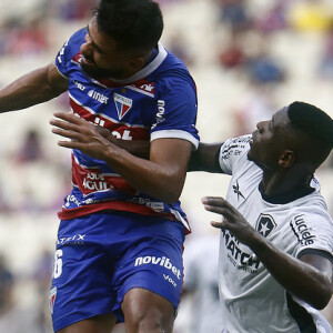 Botafogo x Fortaleza no Campeonato Brasileiro de 2024 marca encontro de vice com o líder em 31 de agosto de 2024 às 21h (Sportv e Premiere mostram)