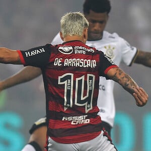 Corinthians x Flamengo se enfrentam no Campeonato Brasileiro de 2024 em 1º de setembro de 2024 às 16h (Globo e Premiere mostram)