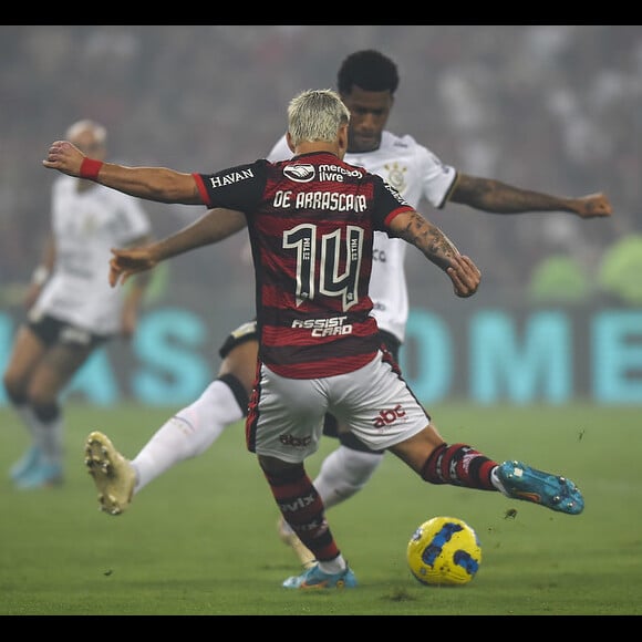 Corinthians x Flamengo se enfrentam no Campeonato Brasileiro de 2024 em 1º de setembro de 2024 às 16h (Globo e Premiere mostram)