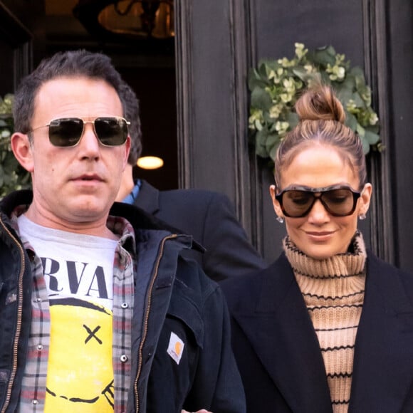 Jennifer Lopez e Ben Affleck estão oficialmente separados depois de muita especulação