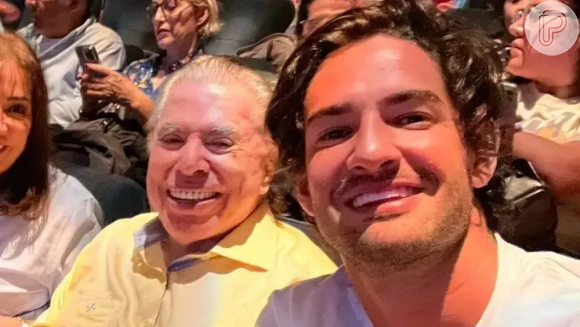 Poucos sabem, mas Alexandre Pato, marido de Rebeca Abravanel, estava sem banho em 1ª visita a Silvio Santos: 'Quebrado'