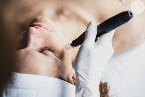 O Hydrafacial é um tratamento que não utliza injetáveis e também não agride a pele do paciente 