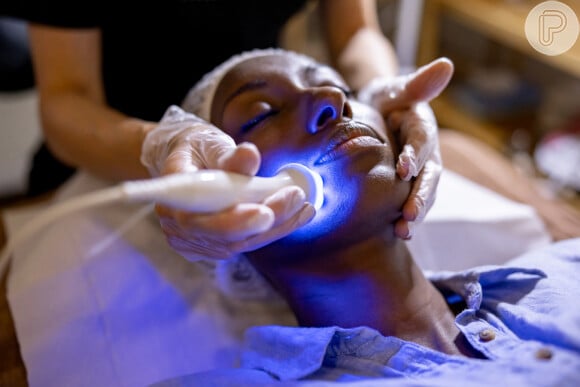 Por não agredir a pele, o Hydrafacial também pode ser combinado com injetáveis, tratamentos a laser, luz intensa pulsada, ultrassom microfocado e muito mais