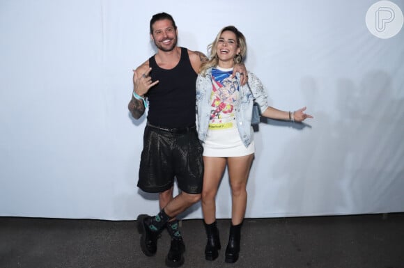 Rock in Rio 2024: Wanessa escolheu uma minissaia com uma camiseta colorida e jaqueta, e Dado Dolabella foi de all black