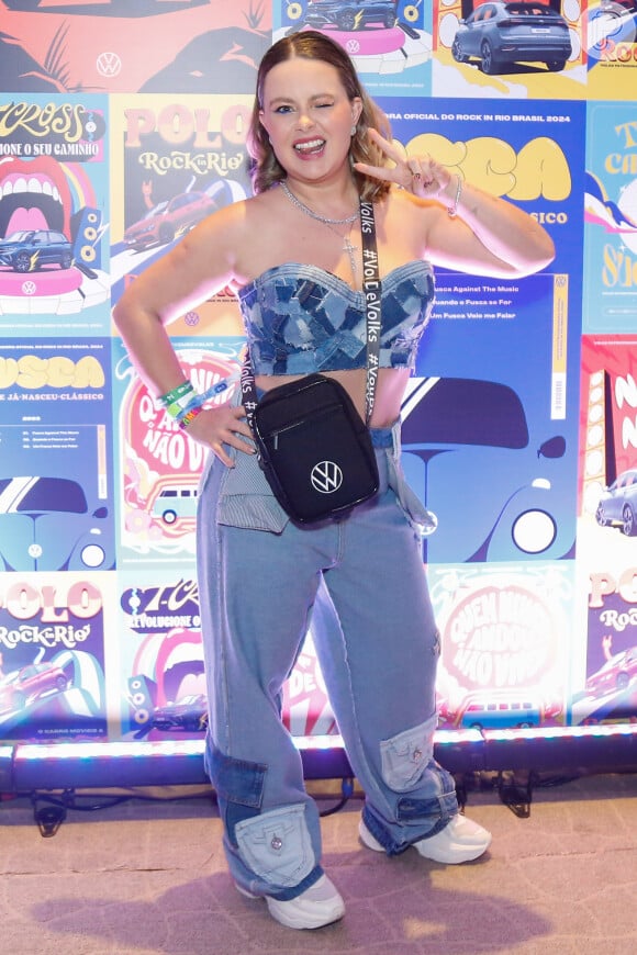 Rock in Rio 2024: Mari Brii também escolheu o jeans como look para mostrar sua beleza no festival