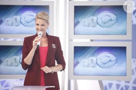 Ana Hickmann apresentou o 'Tudo é Possível' de 2009 a 2012