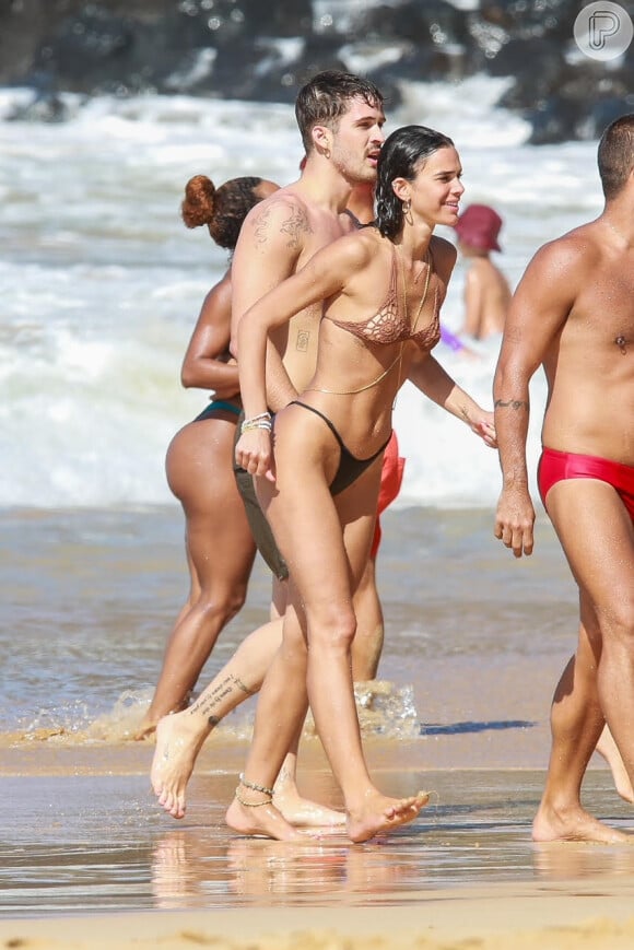 Não é de hoje que Bruna Marquezine e João Guilherme vêm sendo vistos juntos...