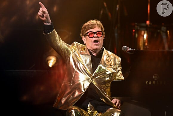 Elton John sobre órgãos operados:'Não sobrou muita coisa'