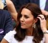 Os brincos de luxo que Kate Middleton usou são da grife de Cassandra Goad, e não é a primeira vez que ela os usa. Fazem parte de sua coleção desde 2011.