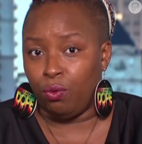 A cantora de rap Jaguar Wright foi a convidada para uma entrevista no talk show de Piers Morgan.