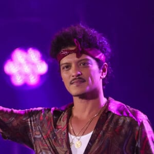 Bruno Mars, na verdade, não tem esse nome em sua certidão de nascimento