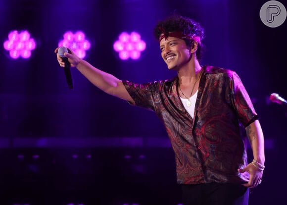 Bruno Mars completou 39 anos no Brasil 