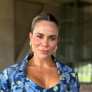 Bruna Leticia é uma profissional do marketing, e possui um projeto social chamado 'Enquanto Fôlego Houver'.