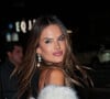 O primeiro passo do skincare de Alessandra Ambrosio é um creme que custa R$ 218 e diminui as olheiras e manchas na área dos olhos