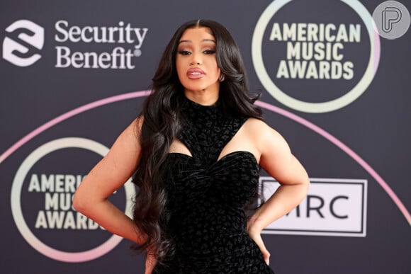 Cardi B, antes mesmo do resultado final, já tinha publicado no story 'Odeio vocês'.