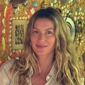 O segredo da saúde e corpo de Gisele Bündchen: modelo toma suplementos naturais todas as manhãs