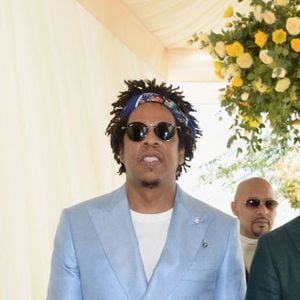 O que Jay-Z falou sobre a acusação de estupro de adolescente de 13 anos? Marido de Beyoncé quebra o silêncio