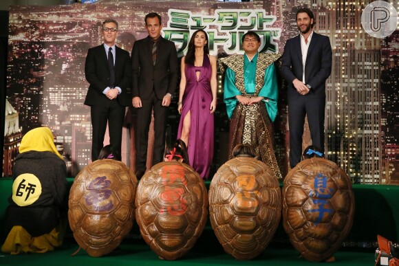 Megan Fox participa de evento do filme 'As Tartarugas Ninjas', em Tóquio, no Japão
