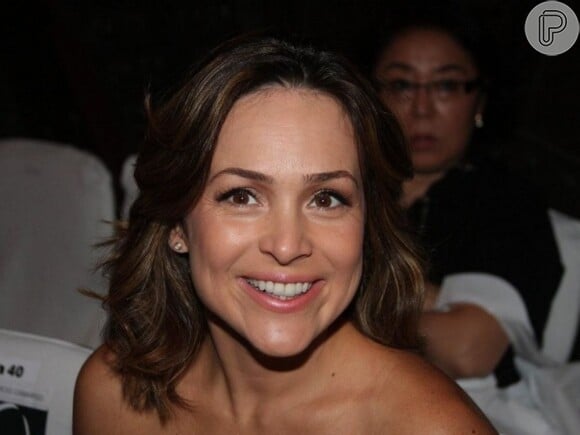 Nesta segunda-feira, 15 de abril de 2013, Gabriela Duarte completa 39 anos. Feliz Aniversário!