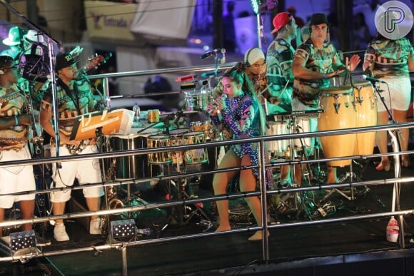 Anitta fez sua estreia no Carnaval da Bahia