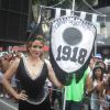 Leandra Leal é destaque do Carnaval de rua do Cordão do Bola Preta, no Rio, neste sábado, 14 de fevereiro de 2015