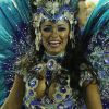 Raíssa Oliveira, rainha de bateria da Beija-Flor, usa fantasia com 30 mil cristais avaliada em R$ 45 mil, em 17 de fevereiro de 2015