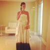 Camila Rodrigues usa vestido longo para prestigiar o Fashion Rio
