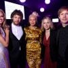 Heidi Klum, Erik Anders Lang, Sia, Marissa Ribisi e Beck curtem a festa do Oscar em Los Angeles