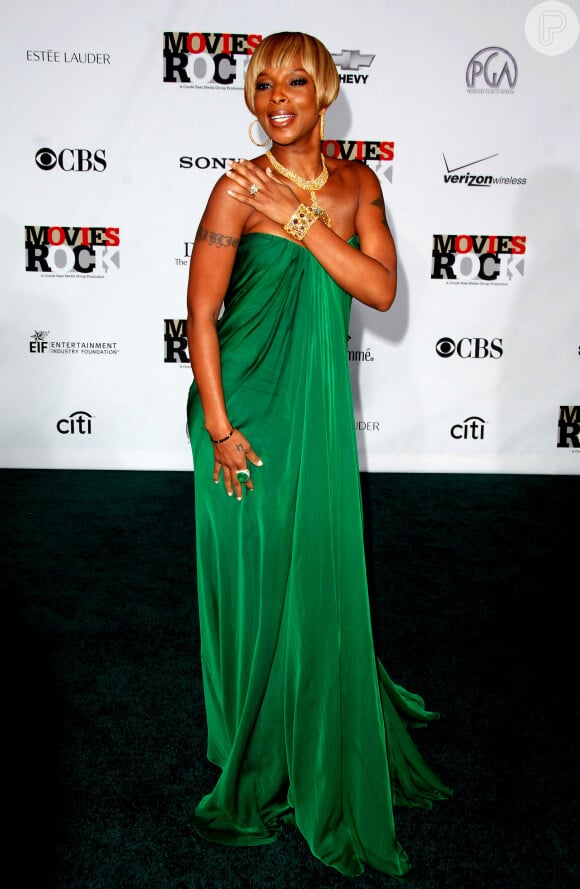 Mary J. Blige apostou no modelo de Alexander McQueen para o Movie Rocks, de 2007
