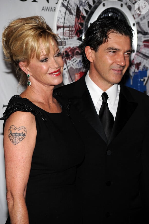 Mellanie Griffith tinha o nome do marido, Antonio Banderas, tatuado no braço direito