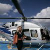 Valesca Popozuda chega de helicóptero em evento de moda em São Paulo