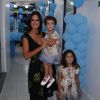 Famosos vão ao aniversário de 5 anos das filhas gêmeas de Luciano