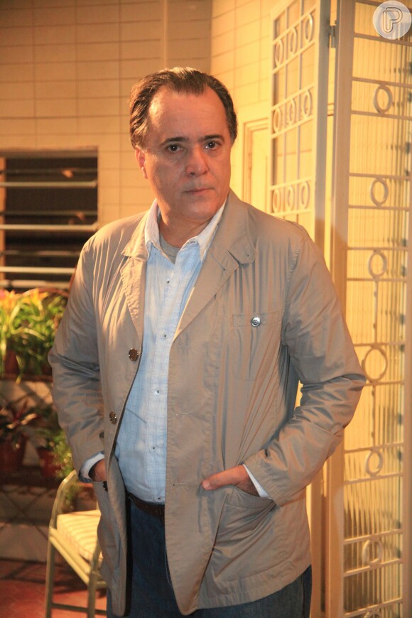Tony Ramos será o vilão Zé do Boi na novela 'Favela Chique'