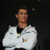 Cristiano Ronaldo lidera a lista dos 10 jogadores mais ricos do mundo, com fortuna avaliada em R$ 693,2 milhões