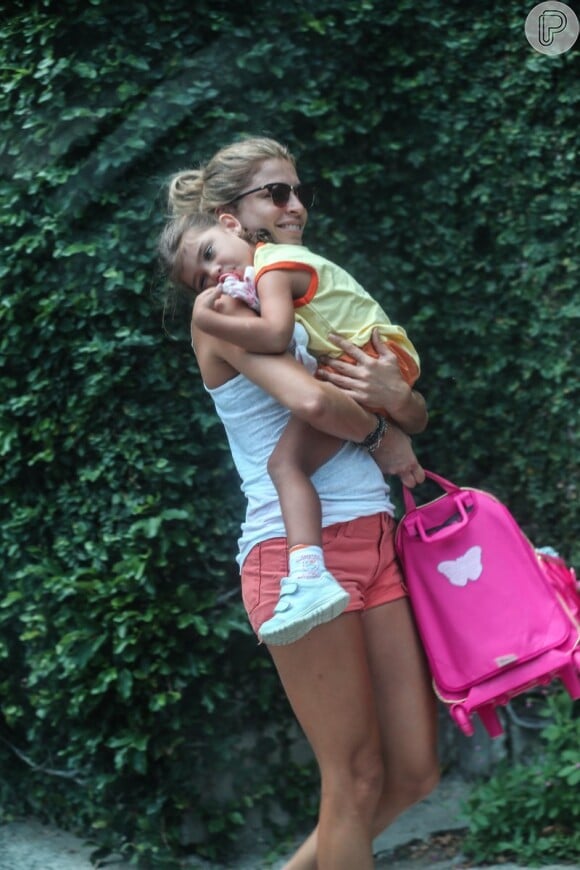 Sofia, de 2 anos, é filha de Grazi Massafera com Cauã Reymond