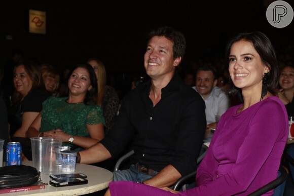 Rodrigo Faro marca presença em show de Leonardo e Eduardo Costa com a mulher, Vera Viel