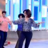 Fátima Bernardes se divertiu ao fazer a dança do ventro no 'Encontro'