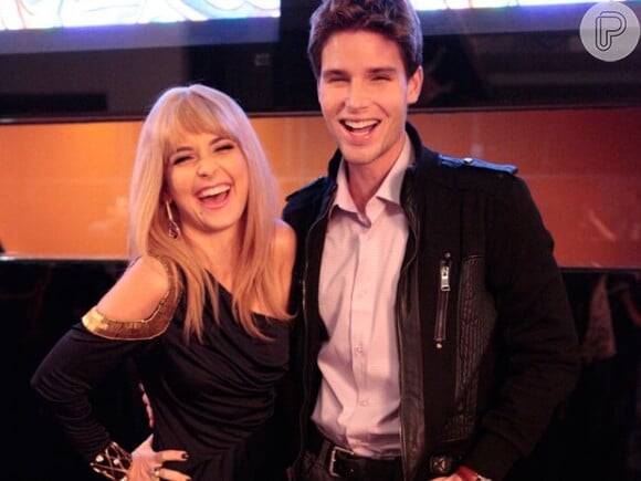 Cláudia Abreu gravou participação em 'O Dentista Mascarado' como namorada de Jonatas Faro em 29 de abril de 2013