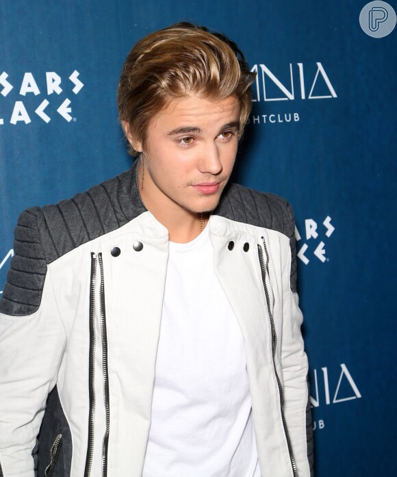 Justin Bieber comemorou seus 21 anos em uma boate dos Estados Unidos no domingo, 15 de março de 2015