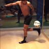 Neymar mostra habilidade com bola e fãs elogiam o craque no Instagram: 'Príncipe'
