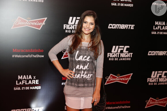 Jéssika Alves marcou presença no evento UFC Rio 6