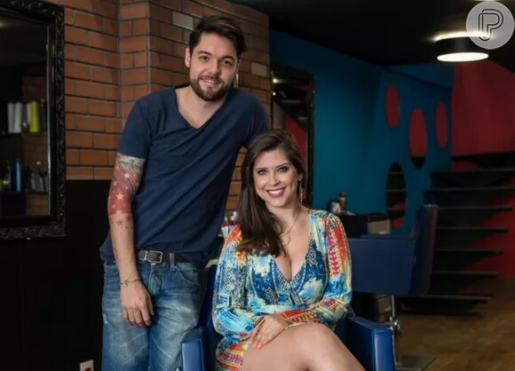 Andressa e Nasser, do 'BBB13', cuidam de salão no Rio: 'Dividimos o secador'