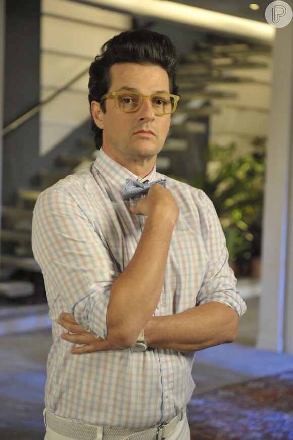 Diretor de 'Crô', protagonizado por Marcelo Serrado, diz que filme não terá beijo gay, em 6 de maio de 2013