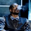 Snoop Dogg fuma no parto do 'Roast', nesta segunda-feira, 30 de março de 2015